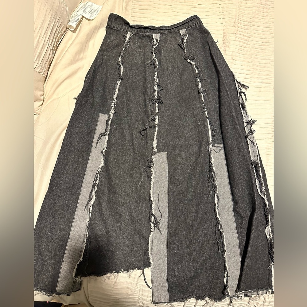 Denim skirt